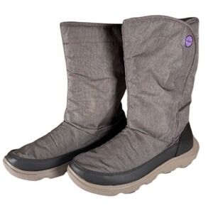 NWOT Crocs Duet Busy Day Boots Mid Calf Size W9